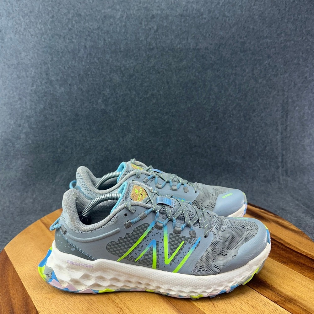 New Balance Fresh Foam Garoe Trail Running Shoes WTGAROG1 Gray‎ Women Size 8.5